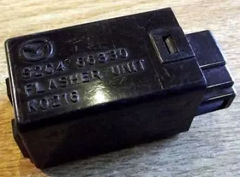 Реле Поворотов Mazda 323, 626, MX-5 NB в Молдове