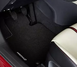 Коврики "Luxury" Велюр Набор 4 шт. с лого Mazda2 DJ1 в Молдове