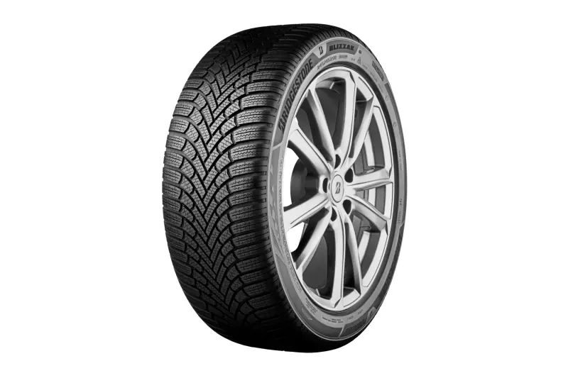 Anvelopă iarnă BRIDGESTONE 285/45R22 114W BLIZZAK 6 XL în Moldova