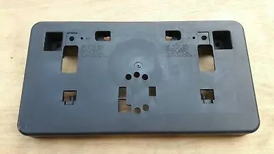 Подставка под номер M3 2.0i 4DR в Молдове