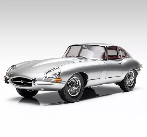 Модель Jaguar E-Type 1:18