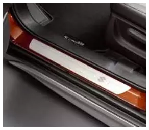 Накладки на Пороги Aluminium С Лого "Suzuki" SX-4 S-Cross New в Молдове