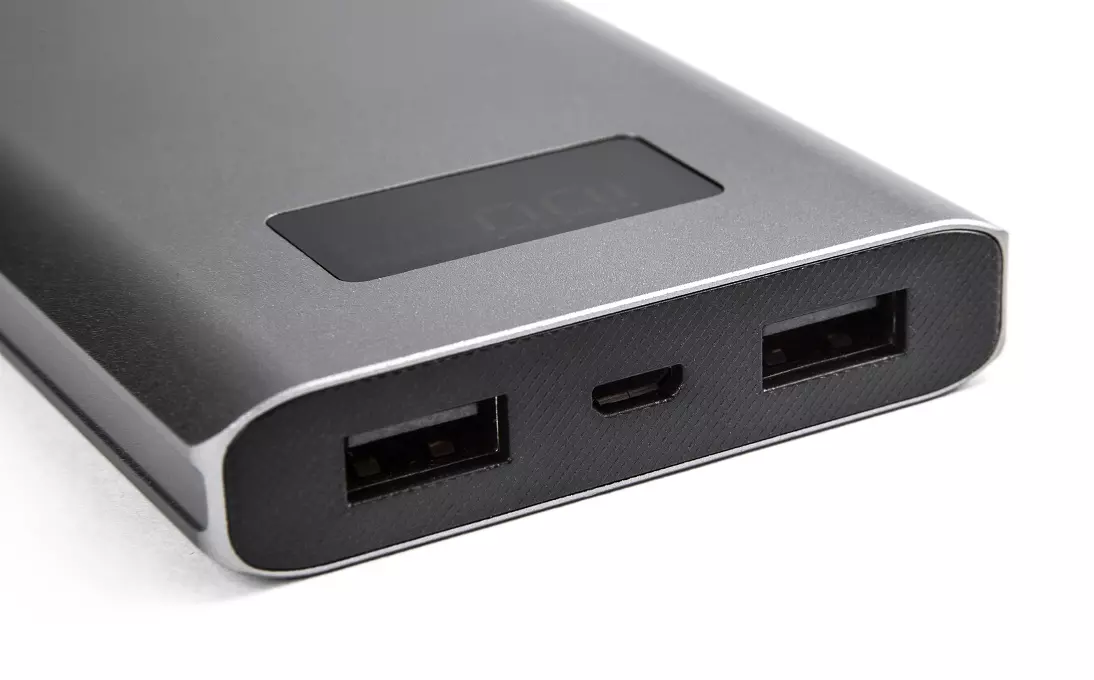 Металлический Powerbank 10000 мАч серый в Молдове