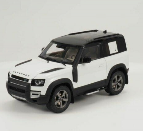 Model Defender 90 1:18 (Fuji White)