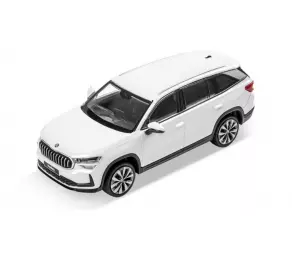 Модель металлическая SKODA KODIAQ II 1:43 Moon White в Молдове