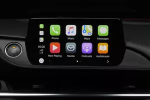 Блок Коммуникац.  Apple CarPlay / Android Auto  Mazda2 DJ1 в Молдове