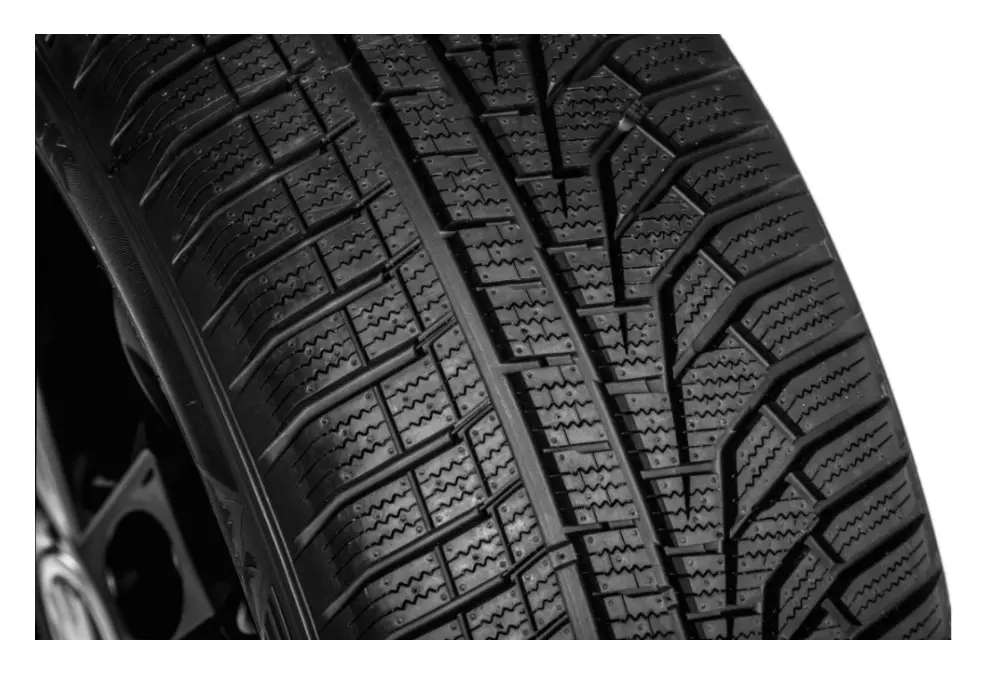 Roata iarna 205/55 R17 95V W320 Winter i*cept evo2+6,5JX17 ET46 Lyra black/OCTAVIA A8 în Moldova
