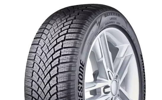 Anvelopă iarnă BRIDGESTONE 235/55R19 105V Blizzak LM005 XL în Moldova