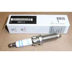 Свеча зажигания C4 G Picasso 1.6 EP6 в Молдове